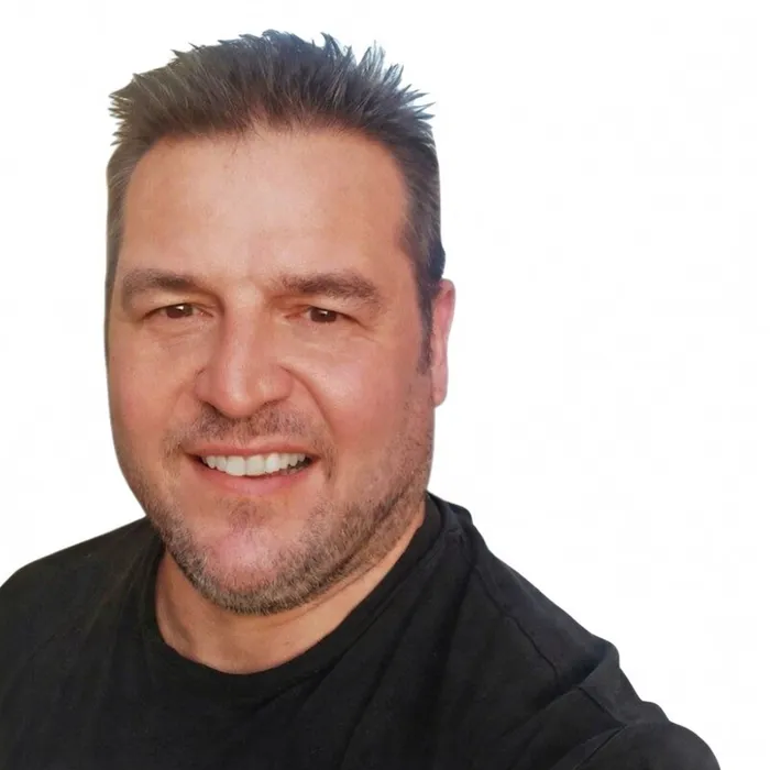 Lars Neujeffski - Gründer und Entwickler